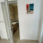 アパート Cosy And Modern Maisonette With Private Terrace-near Sea! マルサスカーラ