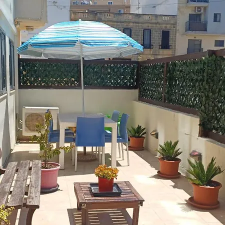 Sunny, Seaside Maisonette With Private Terrace Marsaskala