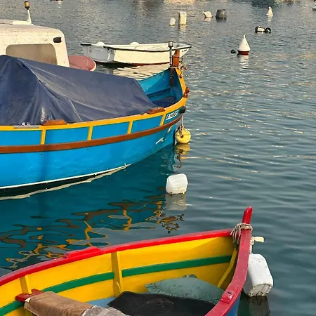 Sunny, Seaside Maisonette With Private Terrace Apartment Marsaskala